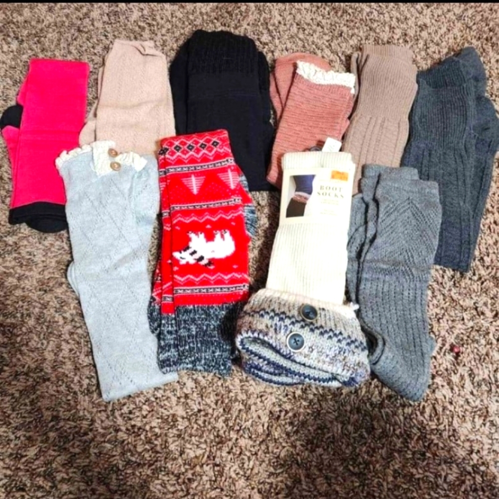 Lot of 10 like new Boot socks